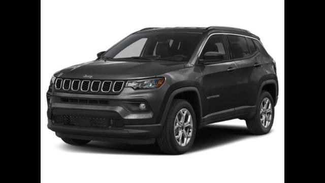 2026 Jeep Compass Latitude 4WD