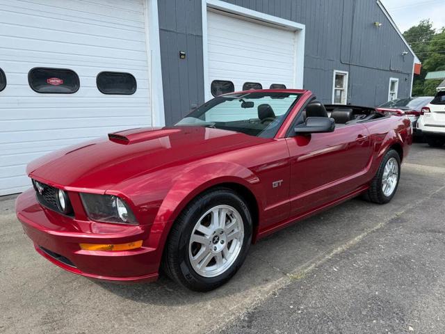 2007 Ford Mustang GT Deluxe