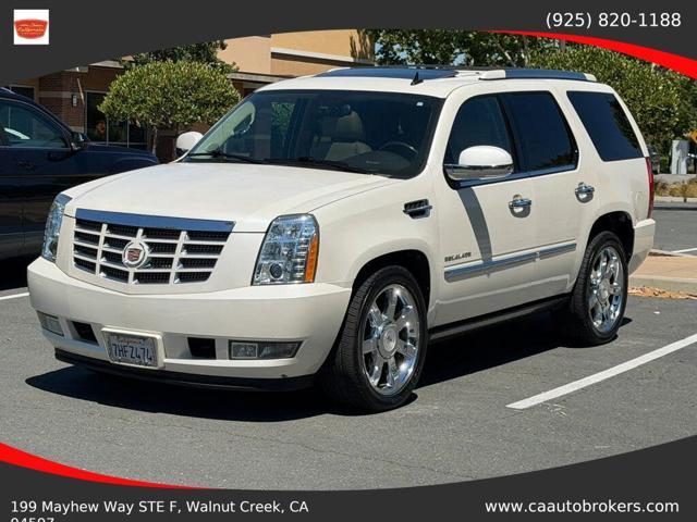 2011 Cadillac Escalade Premium
