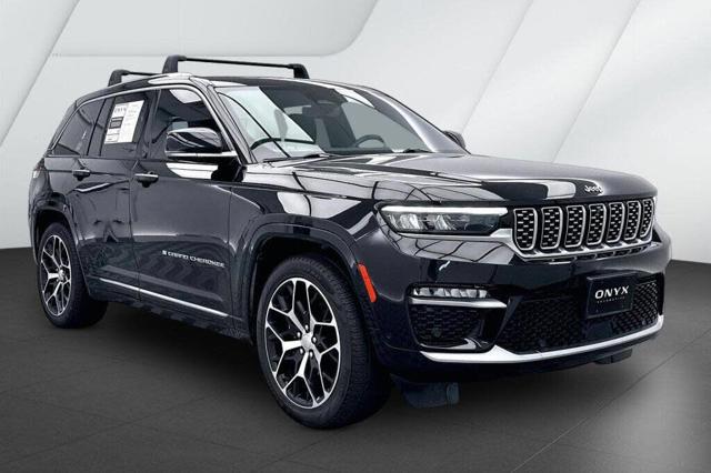 2022 Jeep Grand Cherokee Summit Reserve