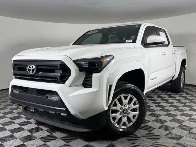 2025 Toyota Tacoma 4WD SR5