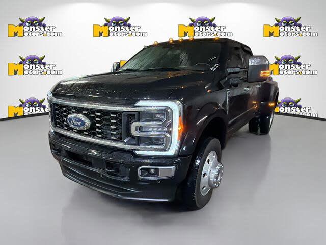 2023 Ford Super Duty F-450 DRW Platinum