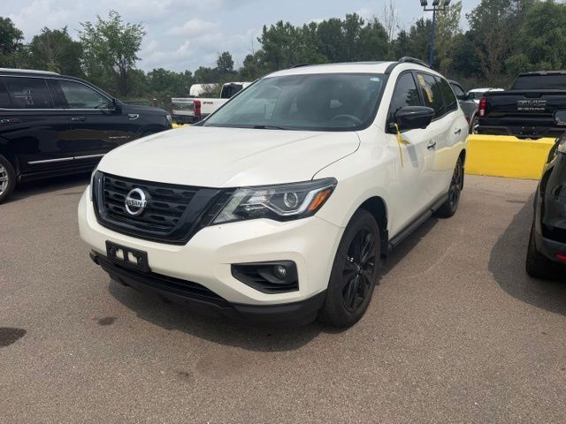 2018 Nissan Pathfinder SL