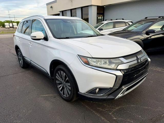 2020 Mitsubishi Outlander SEL
