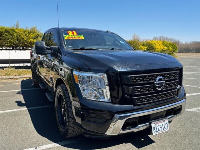 2021 Nissan Titan SV