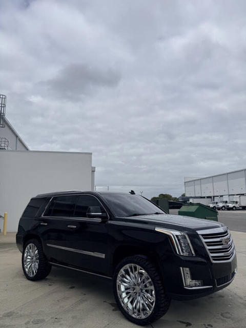 2019 Cadillac Escalade Platinum