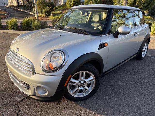 2011 MINI Cooper Base