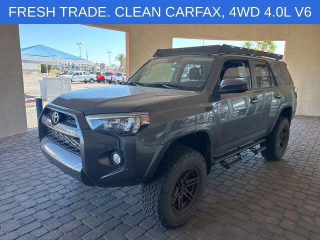 2019 Toyota 4Runner SR5 4WD