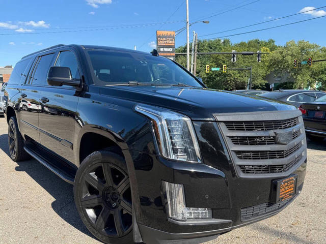 2018 Cadillac Escalade ESV Luxury 4WD