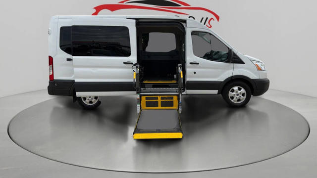 2017 Ford Transit Wagon 350 XLT Medium Roof LWB RWD wi