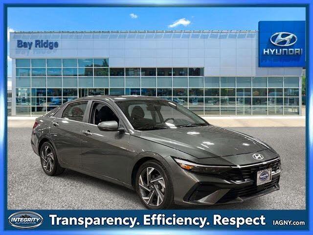 2025 Hyundai Elantra SEL Convenience FWD