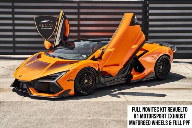 2025 Lamborghini Revuelto Base