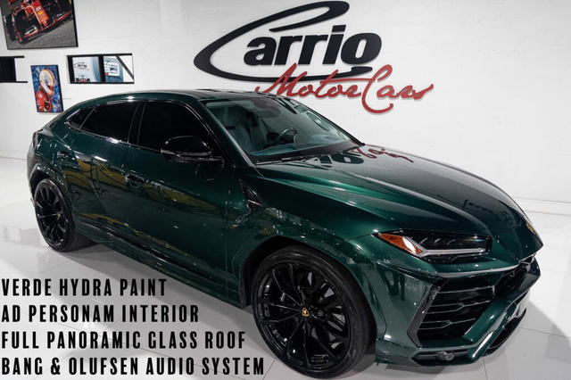 2022 Lamborghini Urus Base