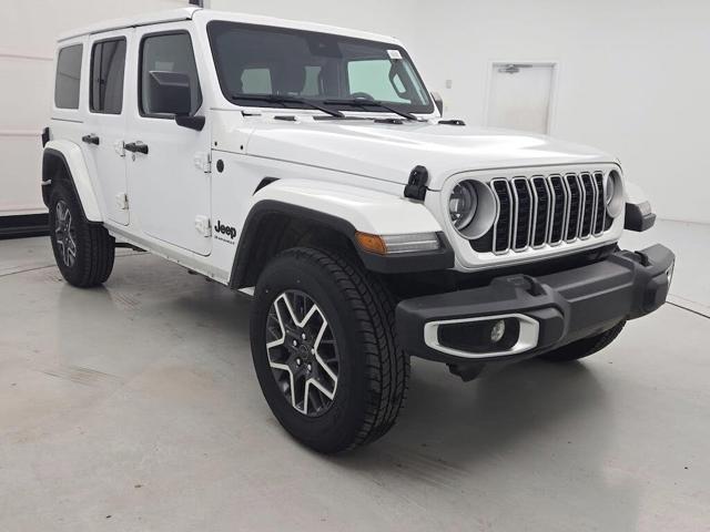2025 Jeep Wrangler Sahara 4-Door 4WD