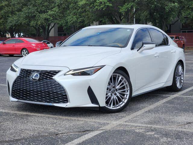 2022 Lexus IS 300 Base