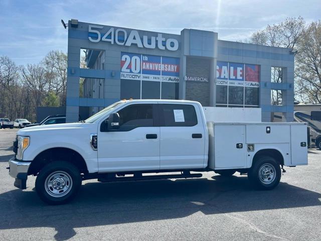 2017 Ford Super Duty F-350 SRW XL