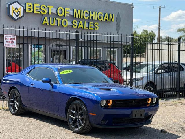 2021 Dodge Challenger SXT