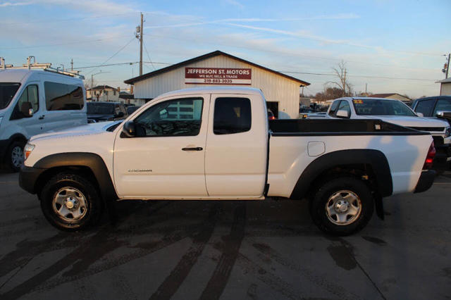 2013 Toyota Tacoma Base