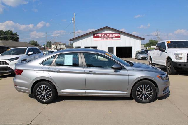 2021 Volkswagen Jetta R-Line