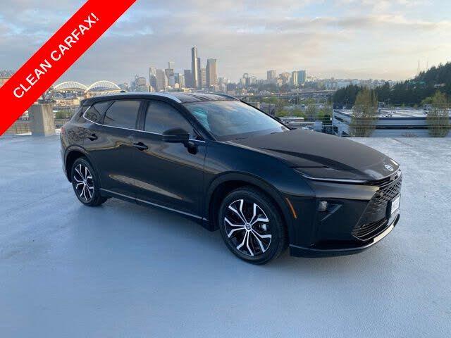 2025 Toyota Crown Signia XLE AWD