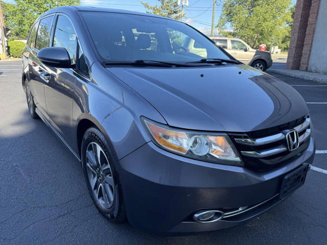 2015 Honda Odyssey Touring Elite FWD