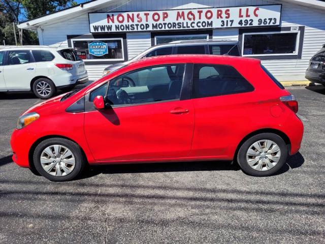 2012 Toyota Yaris L 2dr Hatchback