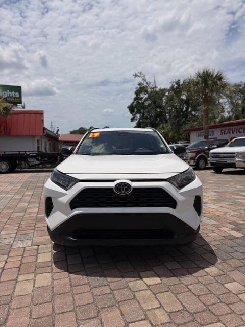 2019 Toyota RAV4 LE FWD
