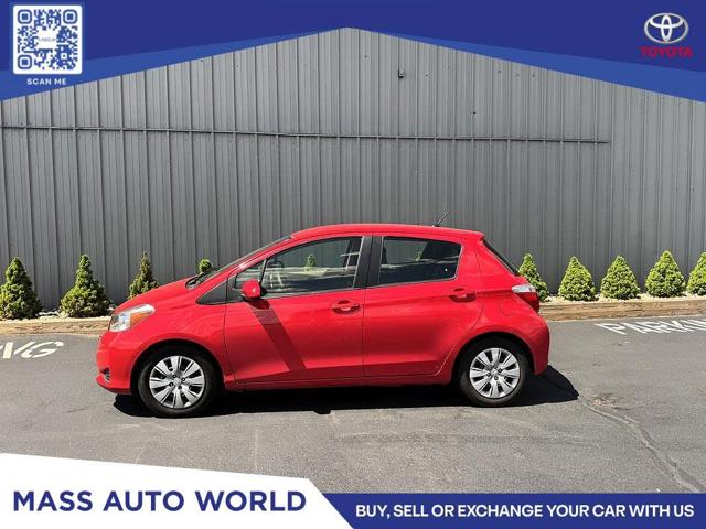 2012 Toyota Yaris L 2dr Hatchback