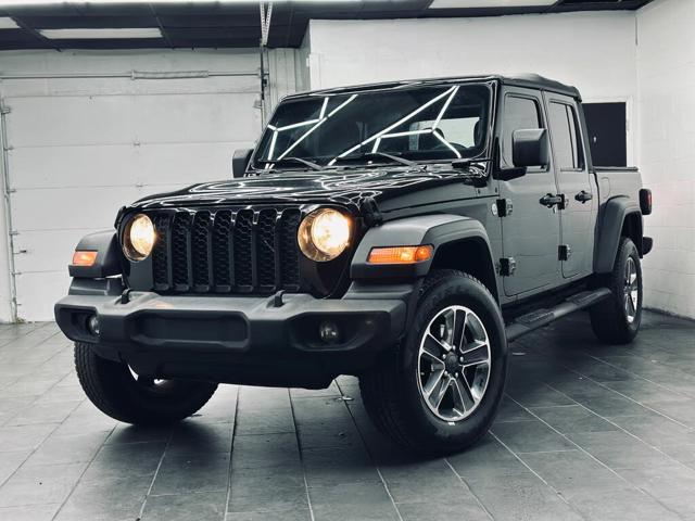 2020 Jeep Gladiator Sport