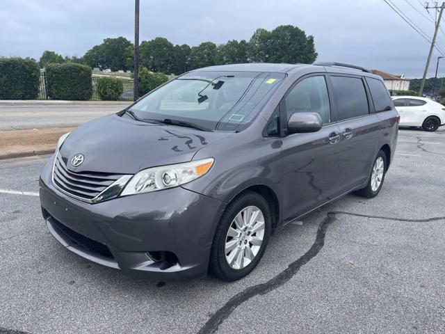 2015 Toyota Sienna LE 7-Passenger