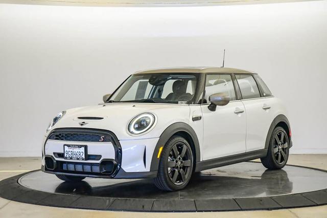 2024 MINI Hardtop Cooper S