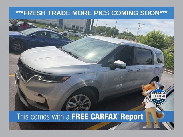 2023 Kia Carnival LX FWD