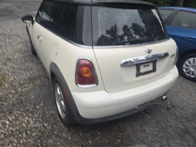 2008 MINI Cooper Base