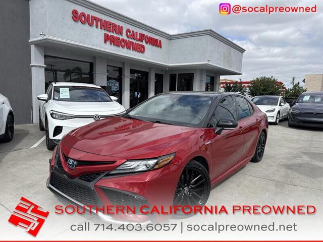 2021 Toyota Camry Hybrid XSE