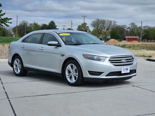 2015 Ford Taurus SEL