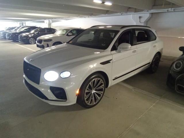 2023 Bentley Bentayga EWB Azure V8