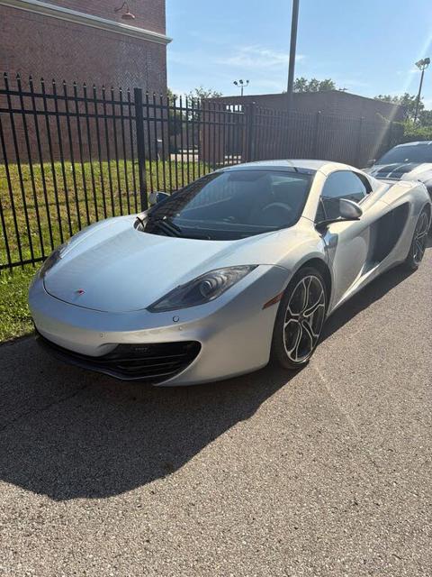 2014 McLaren MP4-12C Spider Base