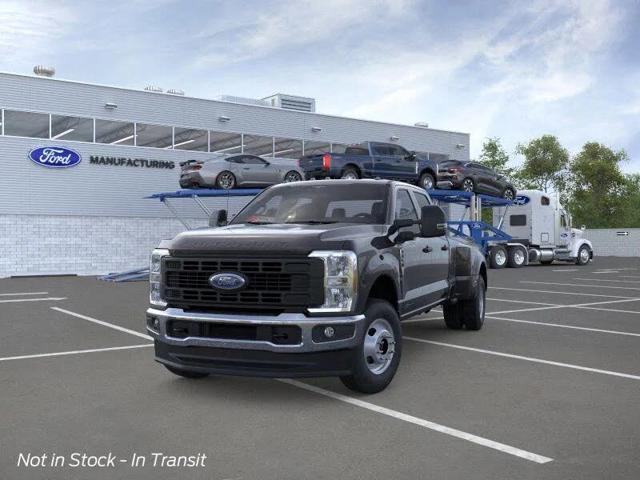 2026 Ford Super Duty F-350 DRW XL