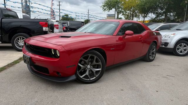 2015 Dodge Challenger R/T Plus