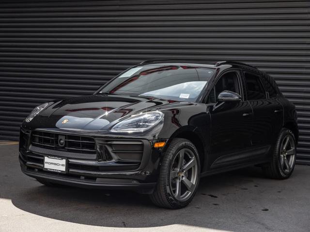 2023 Porsche Macan T AWD