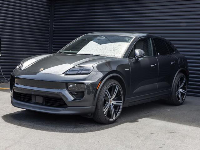 2025 Porsche Macan AWD