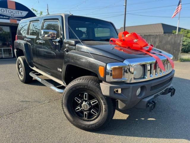 2007 HUMMER H3 Base