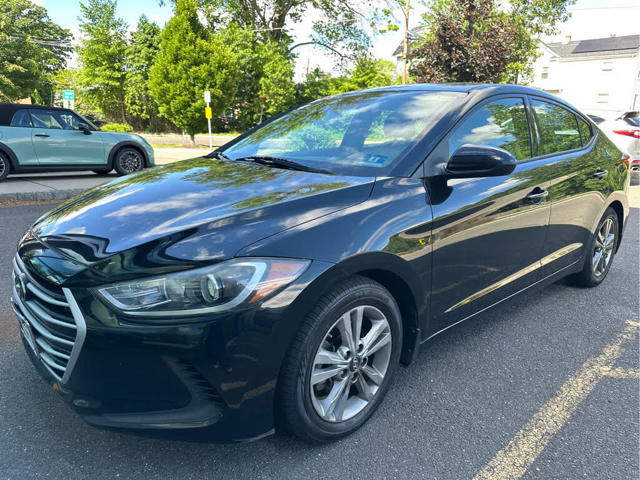 2017 Hyundai Elantra SE FWD