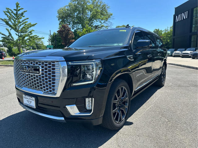 2024 GMC Yukon XL Denali 4WD
