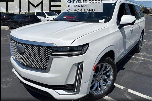 2023 Cadillac Escalade ESV Premium Luxury Platinum 4WD
