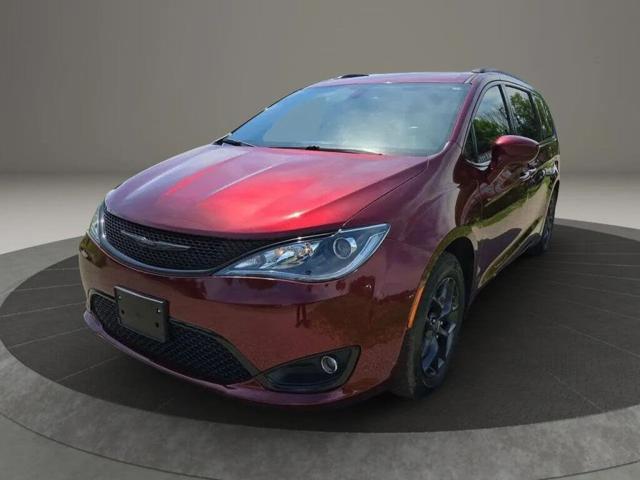 2020 Chrysler Pacifica Touring