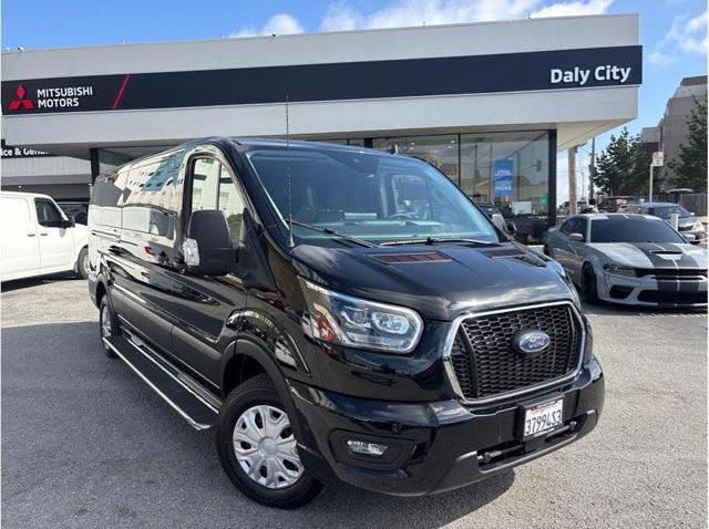 2023 Ford Transit Passenger Wagon 350 XLT Low Roof LB RWD