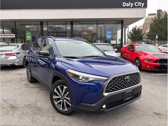 2025 Toyota Corolla Cross XLE AWD
