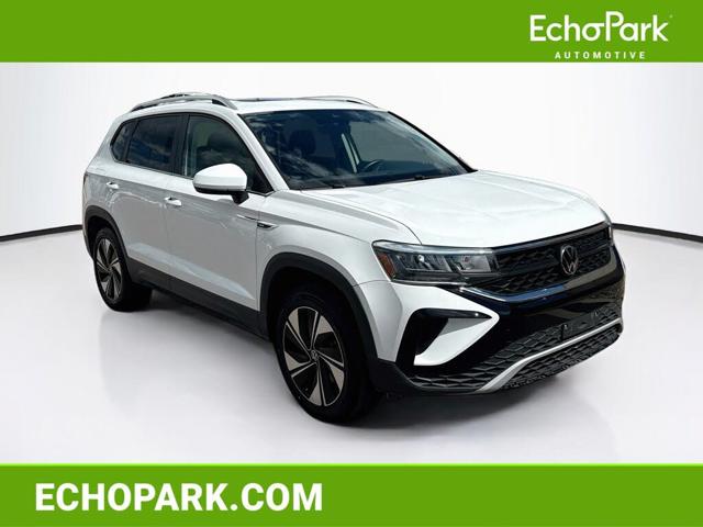 2024 Volkswagen Taos SE 4Motion