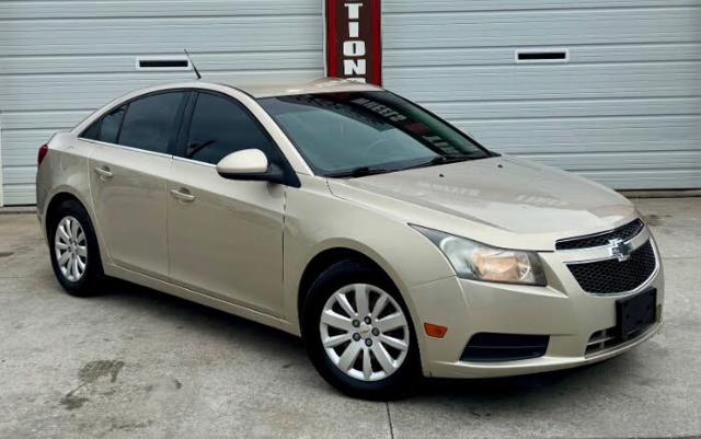 2011 Chevrolet Cruze 1LT Sedan FWD